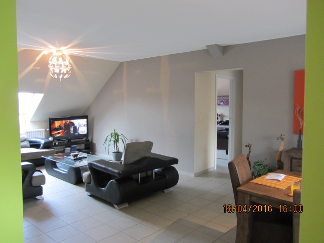 PERUWELZ magnifique appartement 3 chambres