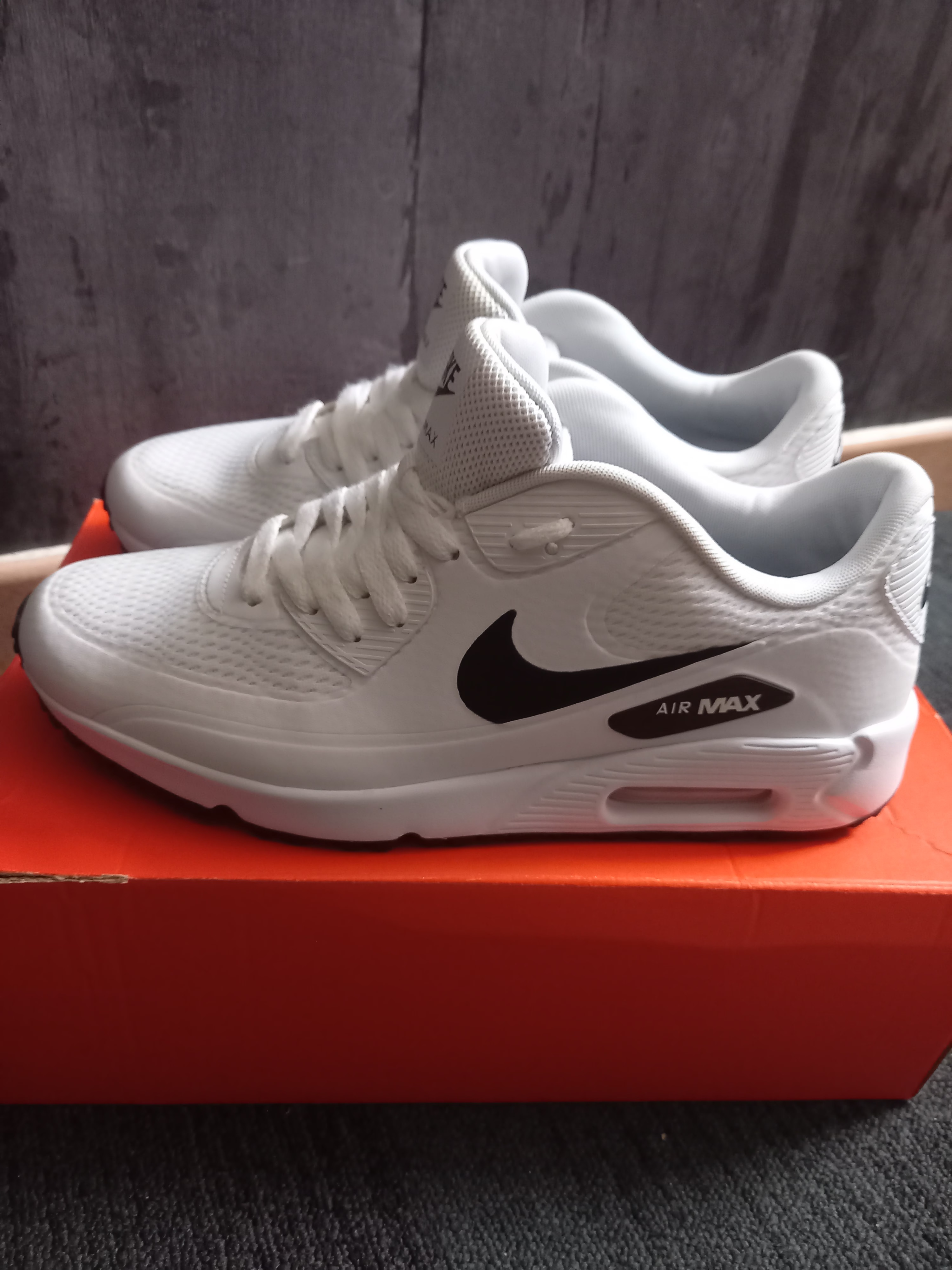 BASKET NIKE AIR MAX T:38