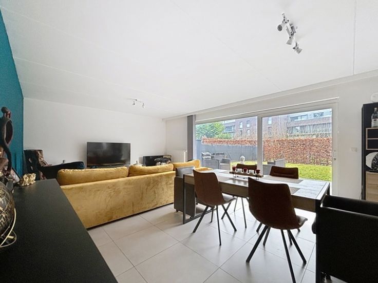 Appartement 2 chambres 122m2/550€
