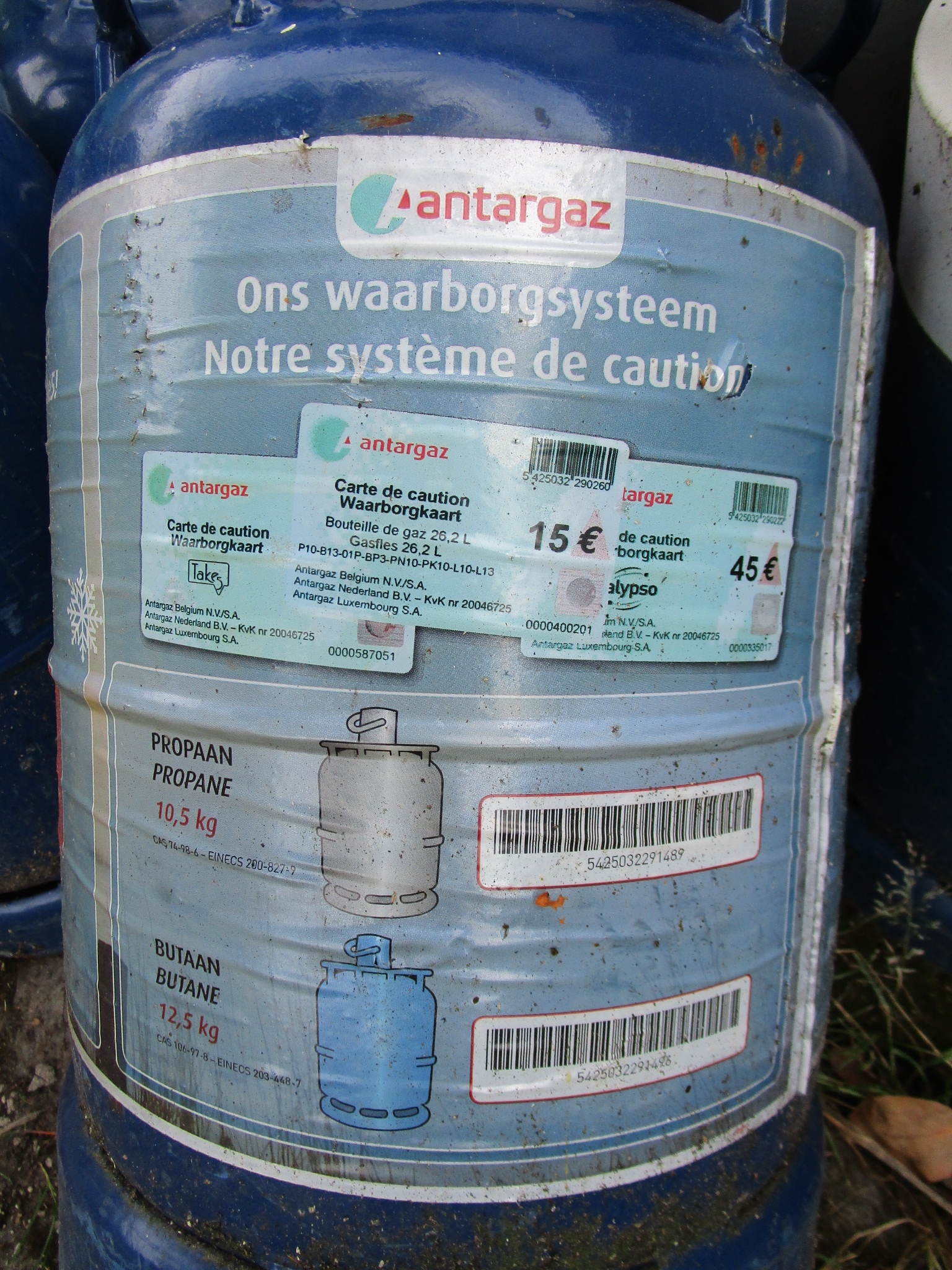 bouteilles de gaz vides région d'Antoing