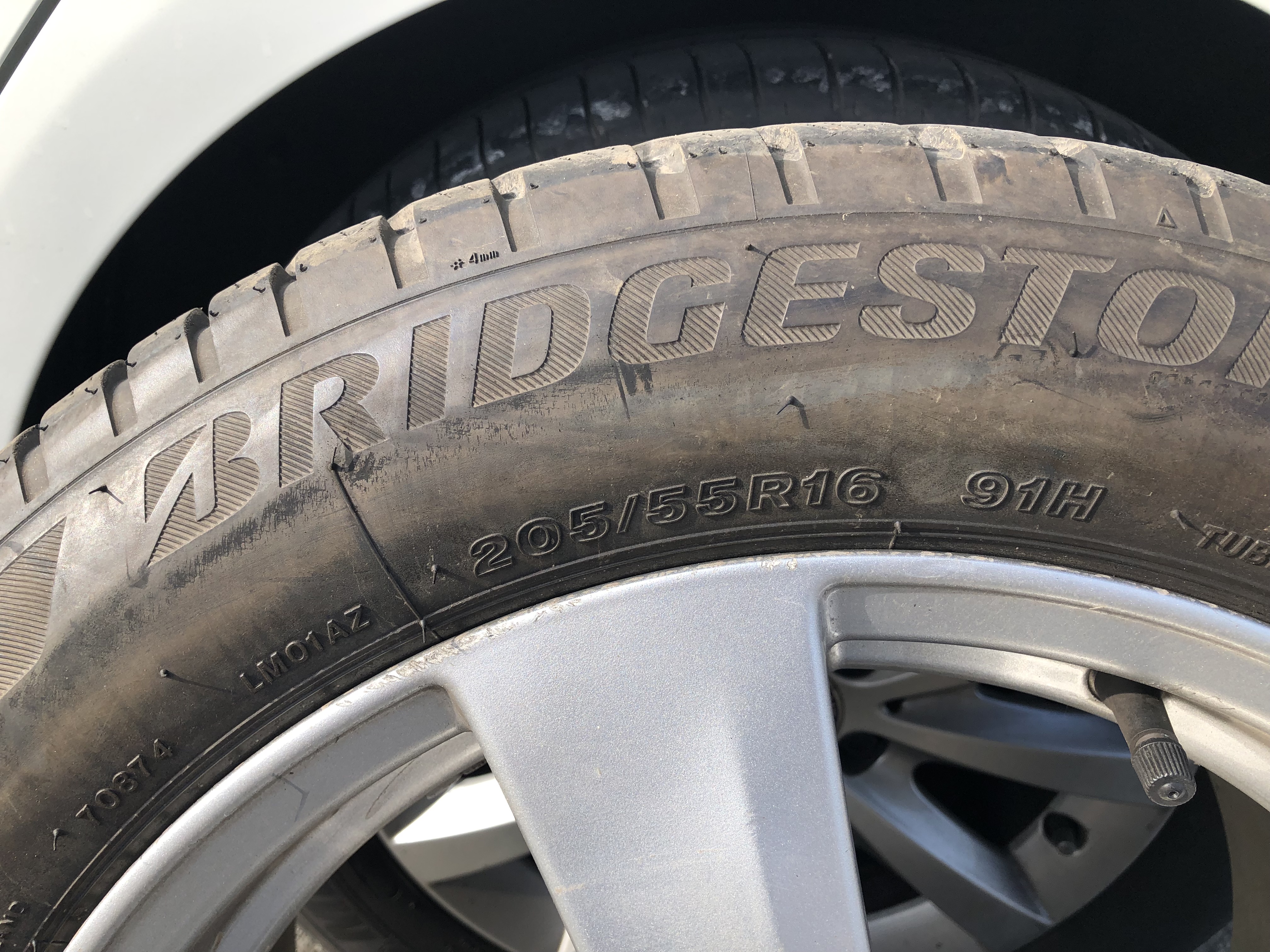 4 roues complètes avec pneus hiver  