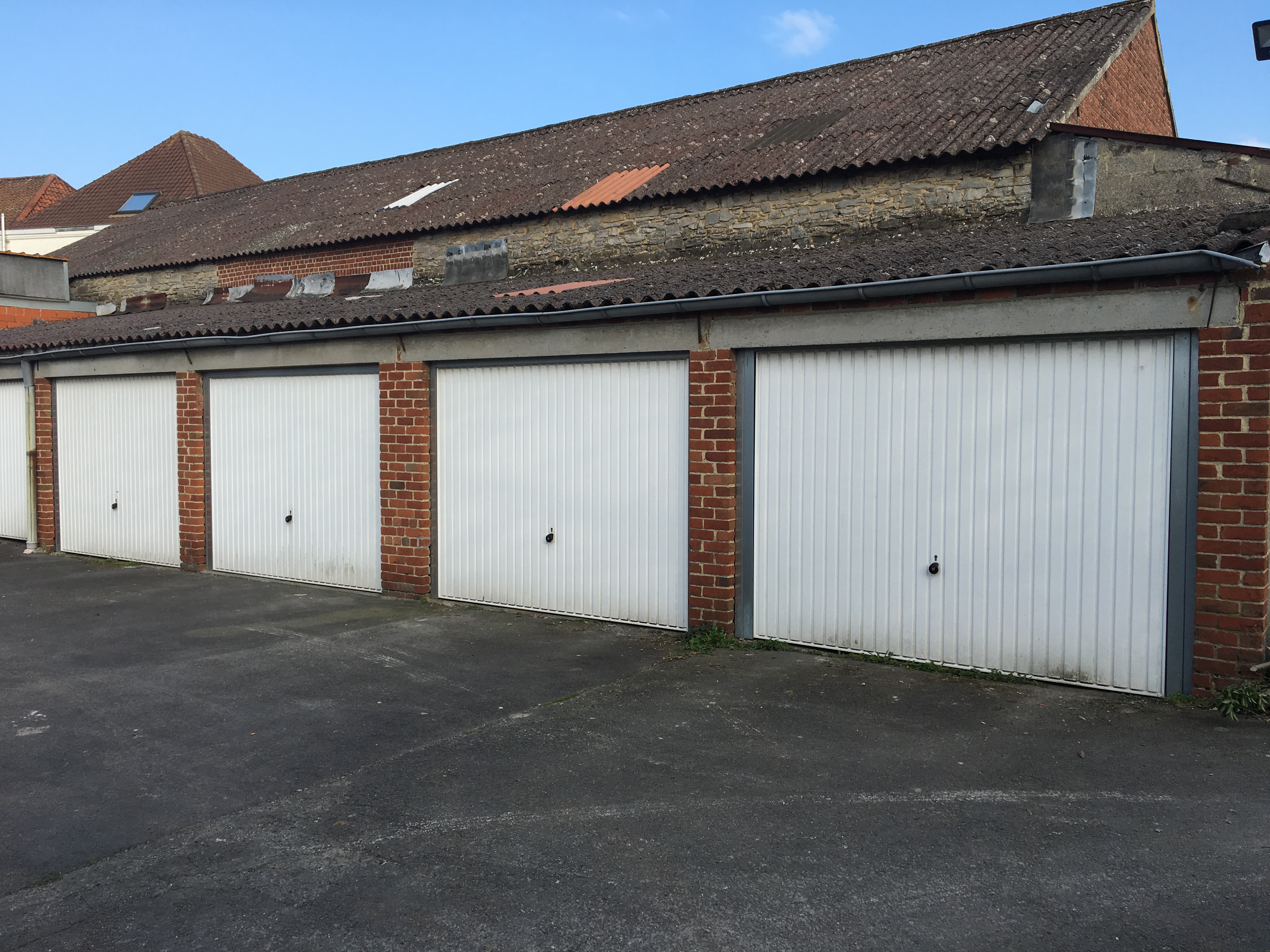 Garage à louer à Tournai