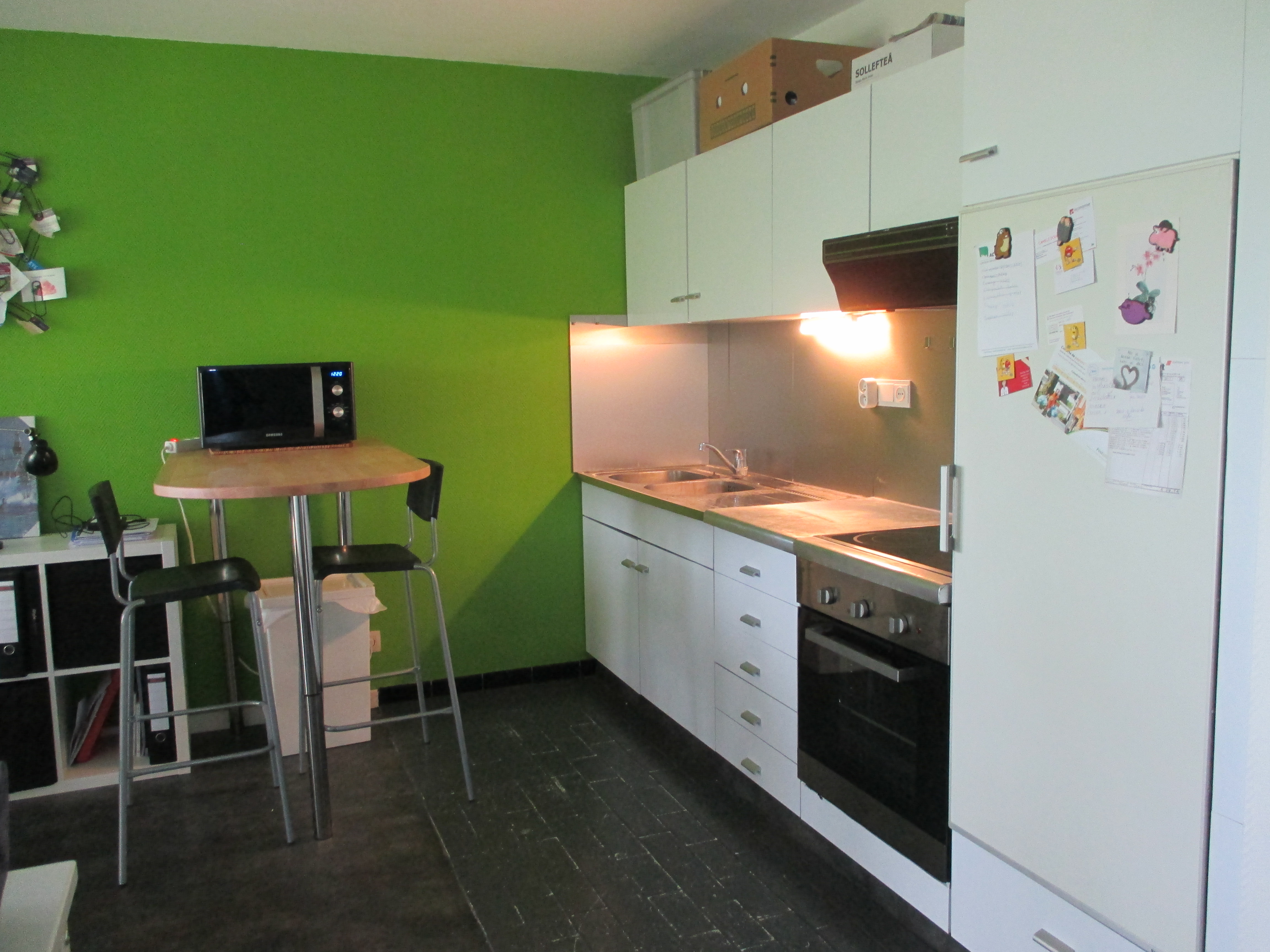 BEAU STUDIO SPACIEUX A LOUER PROCHE DE LOUVAIN-LA-NEUVE ET WAVRE