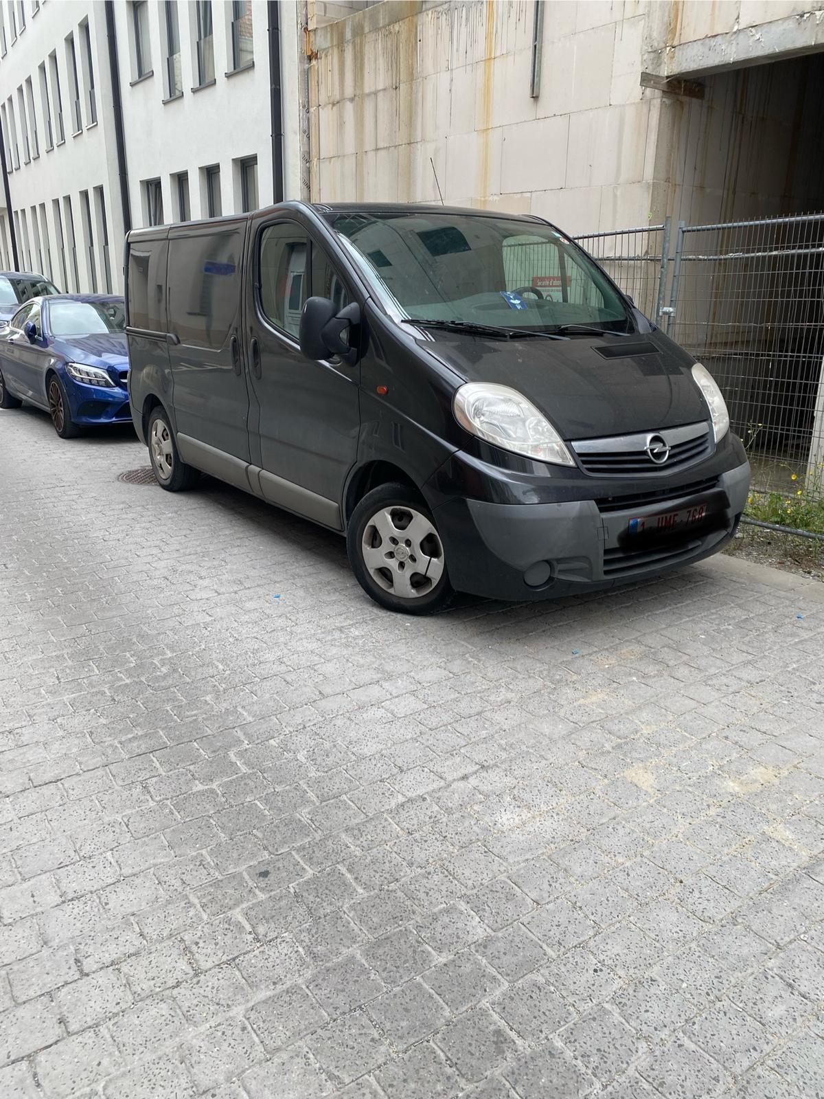 OPEL VIVARO Camionnette 